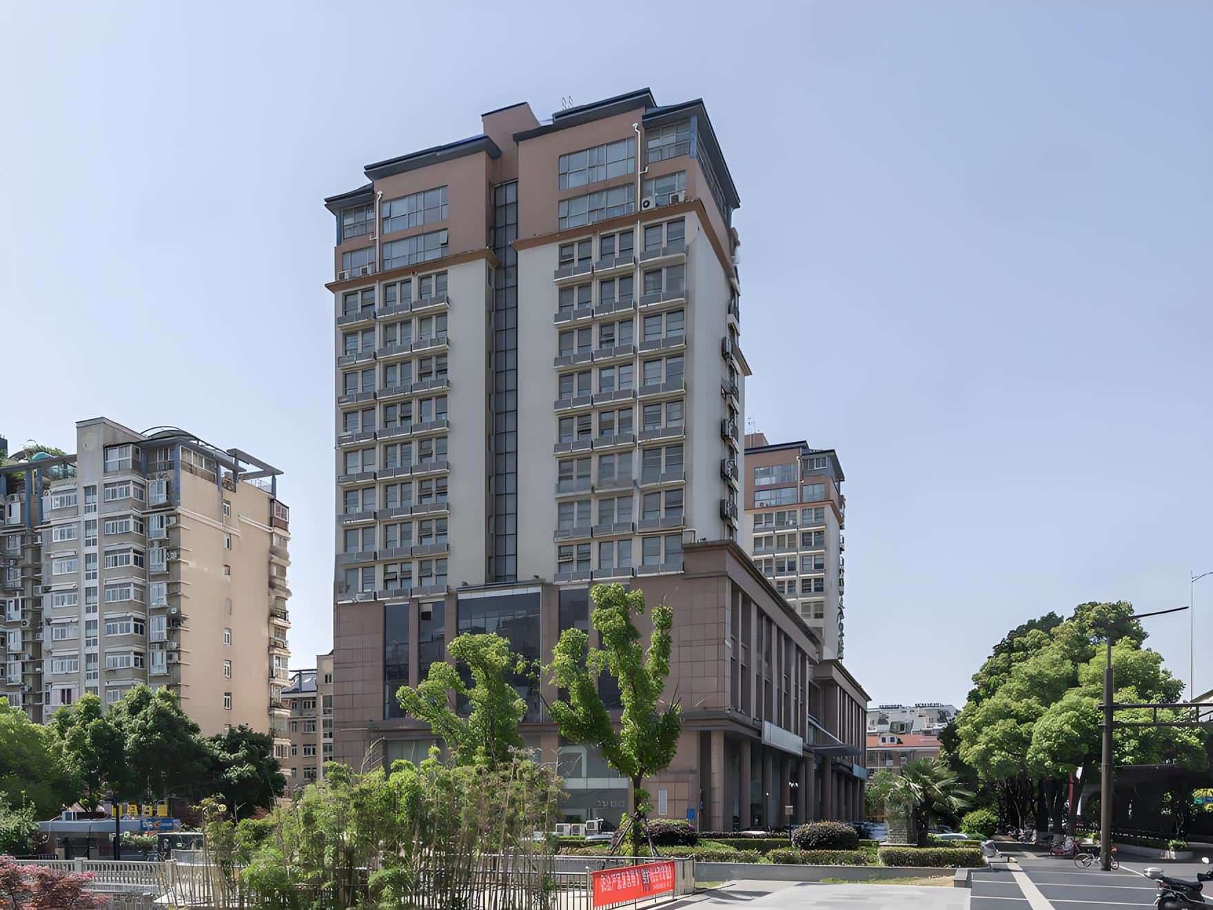 鸿意地产大厦